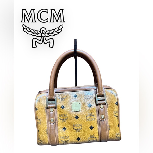 MCM Boston Small size - Picture 1 of 3